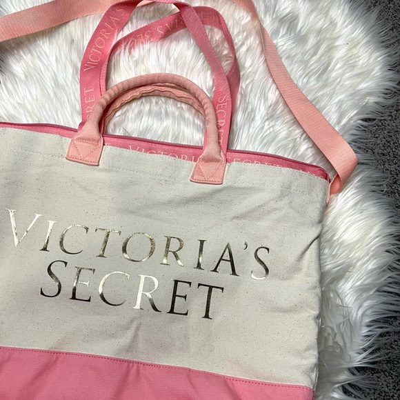 Victoria's Secret Cooler Tote Bag - Picture 4 of 7
